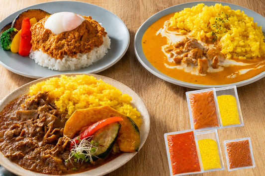 3種のカレー　それでもバラエティセット（バターチキン・ポーク・キーマ）
